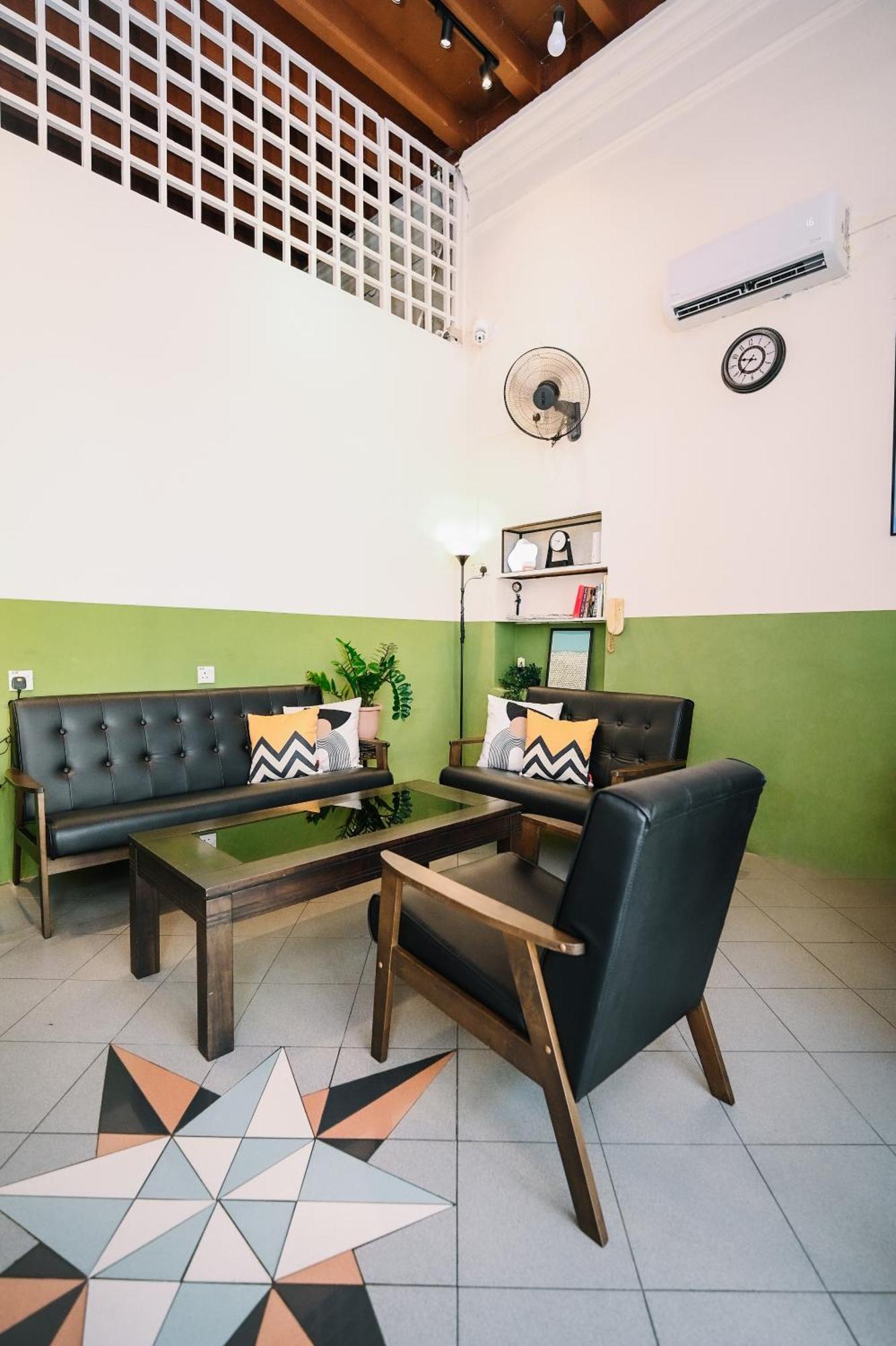 Swing & Pillows - 75 Muntri, Penang George Town Exterior photo