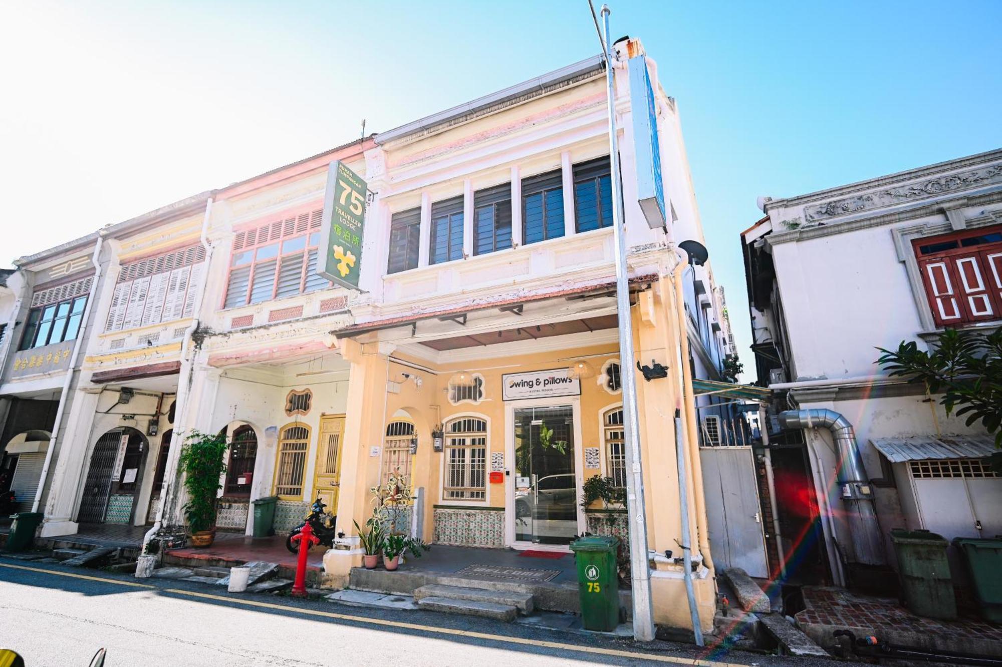 Swing & Pillows - 75 Muntri, Penang George Town Exterior photo